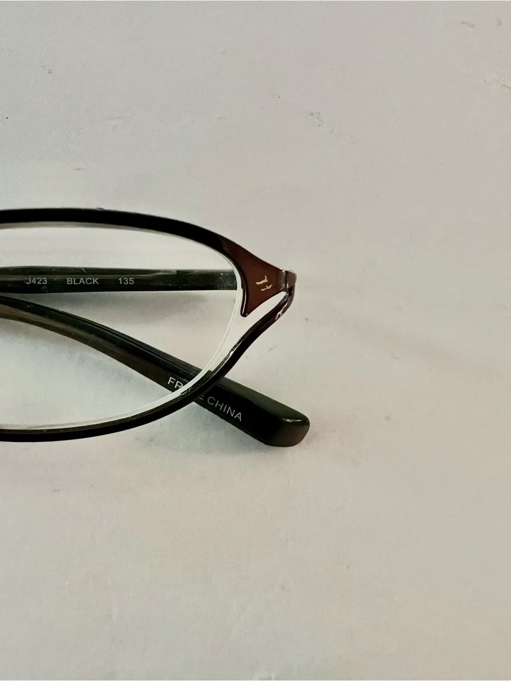 JONES NEW YORK J423 Black Gunmetal Oval Eyeglass Frames 50-18-135 Women